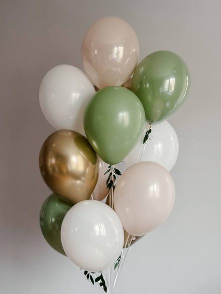 Μπουκέτο Μπαλονιών σε Όμορφα Μπεζ, Χρυσό & Ανοιχτό Πράσινο Χρώματα