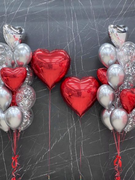 Διπλό Σετ Μπαλονιών σε Ασημί και Κόκκινο – Ιδανικό για Γενέθλια & Εκδηλώσει